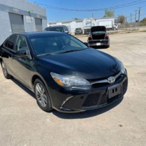 TOYOTA CAMRY SE
